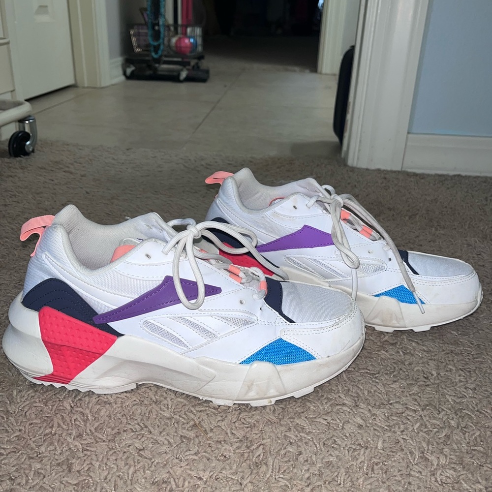 Reebok Tennis Shoes
